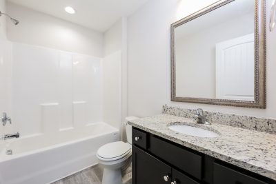012 photo bathroom 13068916