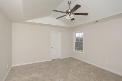 008 Main Bedroom ET61133