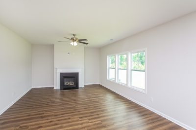 002 Living Room ET81027