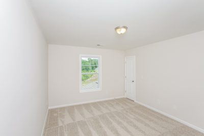 011 Bedroom ET81027