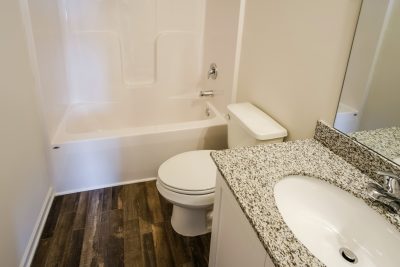 013 photo bathroom 11299502