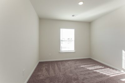012 photo bedroom 10347745