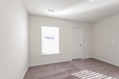 011 photo bedroom 10348153