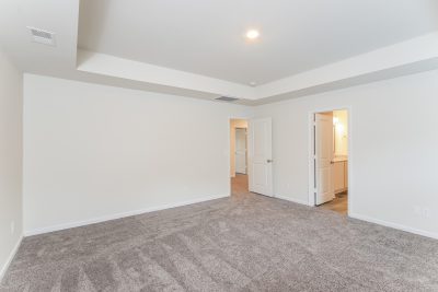 008 photo main bedroom 10434235