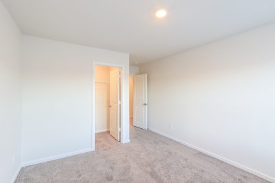 012 photo bedroom 10434232