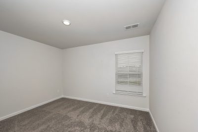 011 Bedroom ET61012