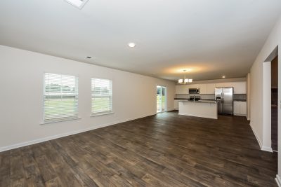 003 Living Room ET61013