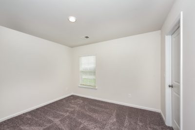 010 Bedroom ET61013