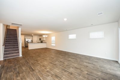 003 Living Room ET61017