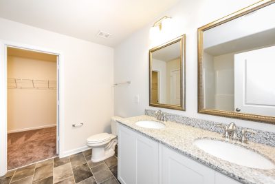 012 Bathroom ET61017