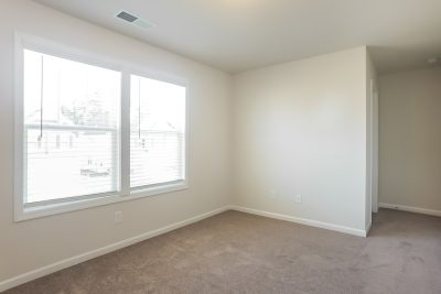 011 photo bedroom 11005716