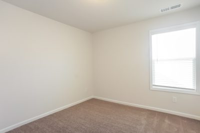 012 photo bedroom 11005717