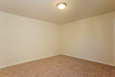 010 photo bedroom 11006491