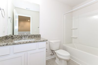 012 photo bathroom 13978676