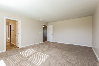 009 Main Bedroom ET31149