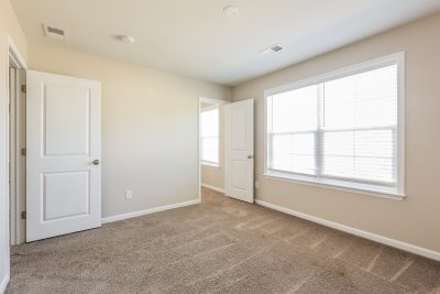 011 Bedroom ET31149