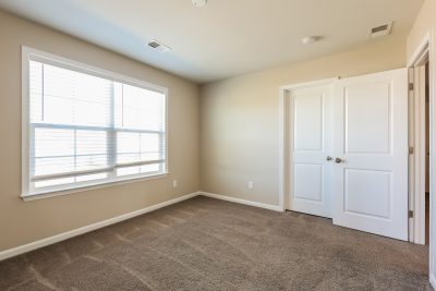 013 Bedroom ET31149