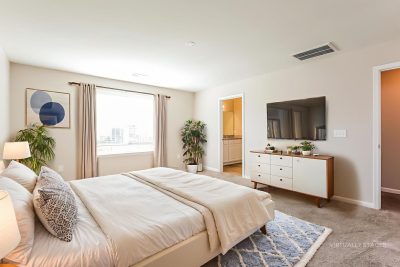 003 photo vs main bedroom 15181657
