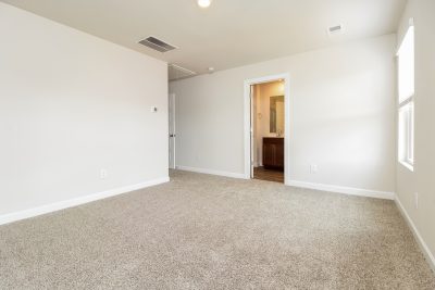 007 photo main bedroom 11277850