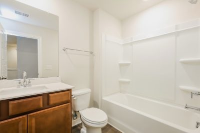 011 026 photo bathroom 15145176