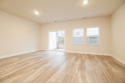 002 Living Room ET71025