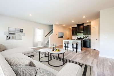 002 Foxcroft Townes SQFT 1597 STAGED