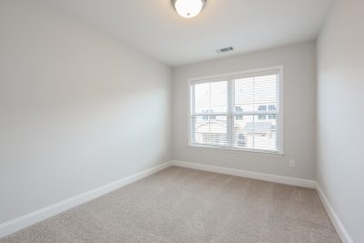 012 photo bedroom 10595476