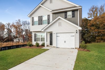 000 Front View ET31381