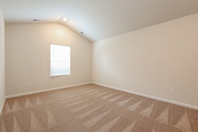 009 Main Bedroom ET31381