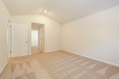 012 Bedroom ET31382