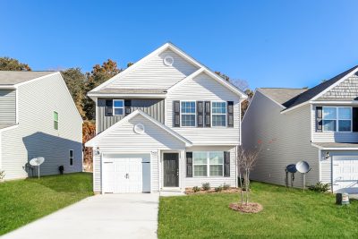 000 Front View ET31383