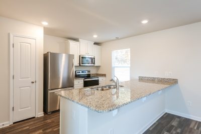 005 Kitchen ET31386