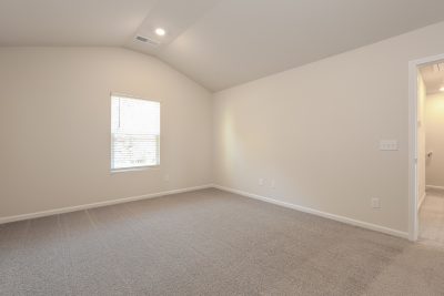 008 Main Bedroom ET31386