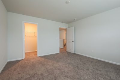 014 Bedroom ET41085