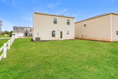 013 photo rear view 12661459