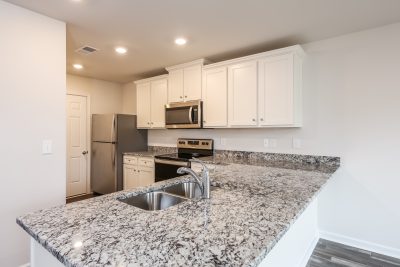 005 Kitchen ET51323