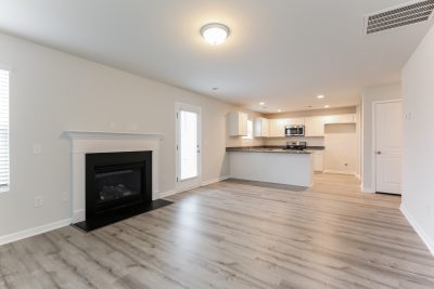 004 Living Room ET51327