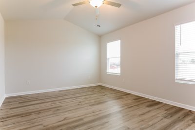 009 Main Bedroom ET51327