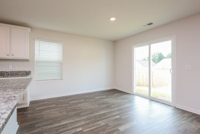 003 photo living room 11265142