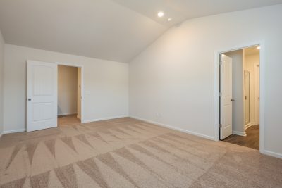 007 photo main bedroom 11265144