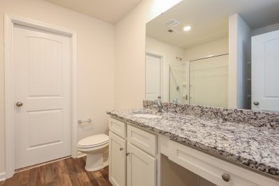 008 photo main bathroom 11265145