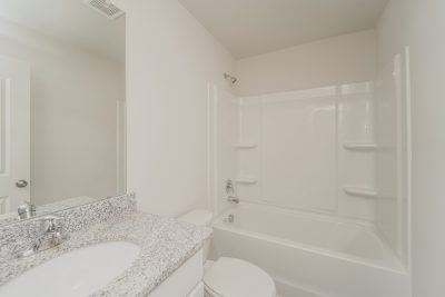 011 photo bathroom 11798550