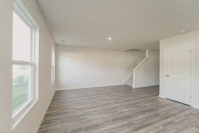 002 photo no caption 12344832