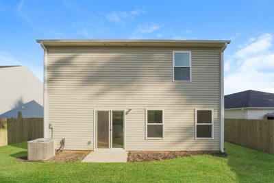 015 photo rear view 11798493