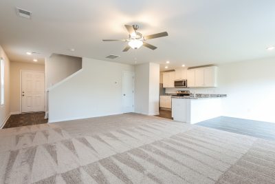 002 photo no caption 12360606