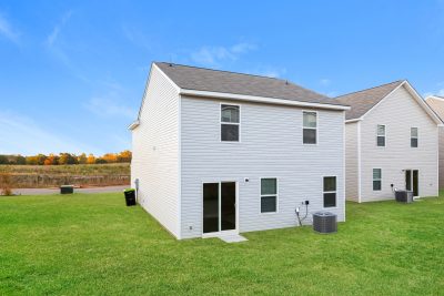 014 photo rear view 11990367