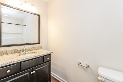 014 photo bathroom 12952087