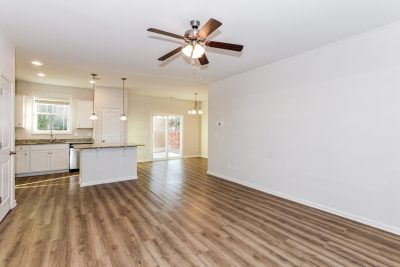 004 photo living room 15100582