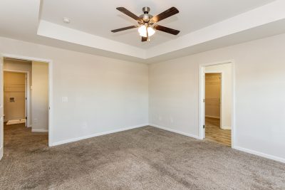 010 photo main bedroom 15099907