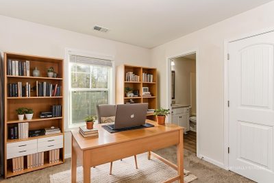 016 photo vs office 15100838